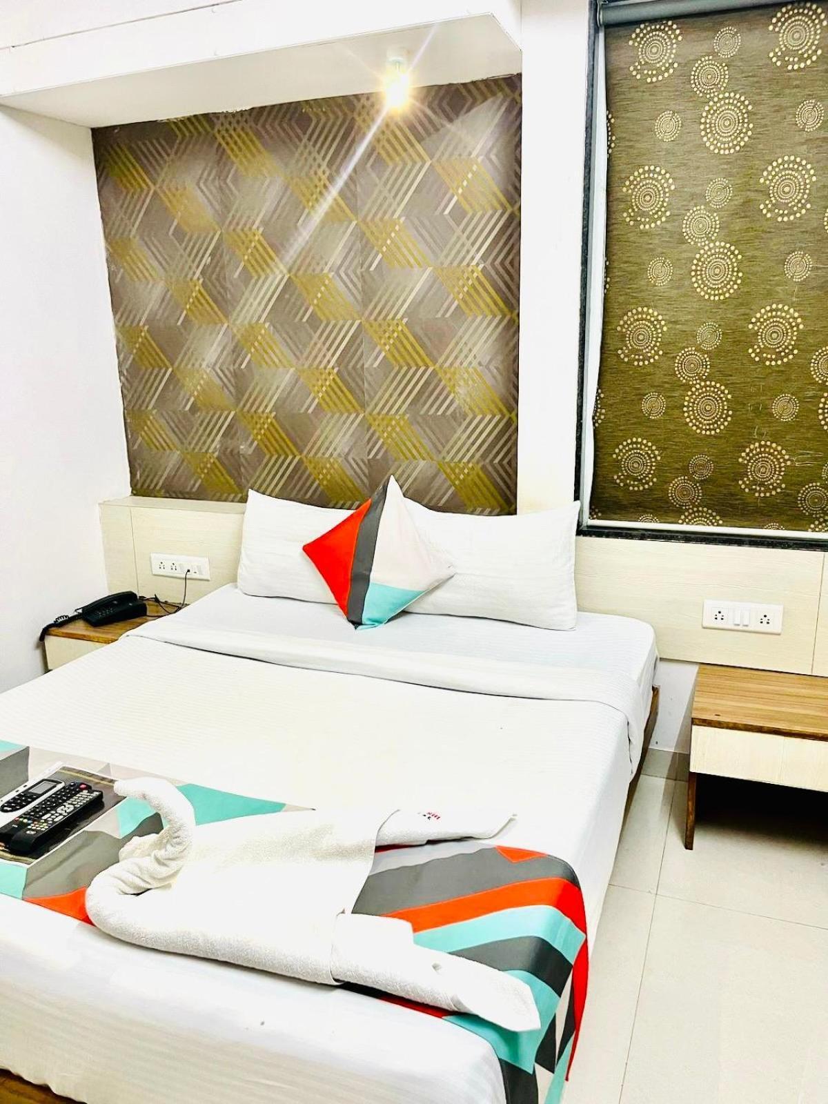 Hotel Marvel Pune Exterior photo