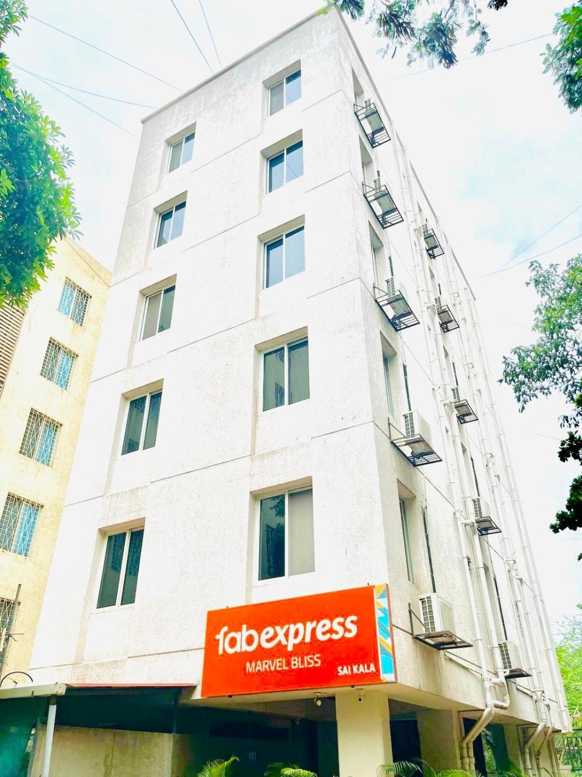 Hotel Marvel Pune Exterior photo